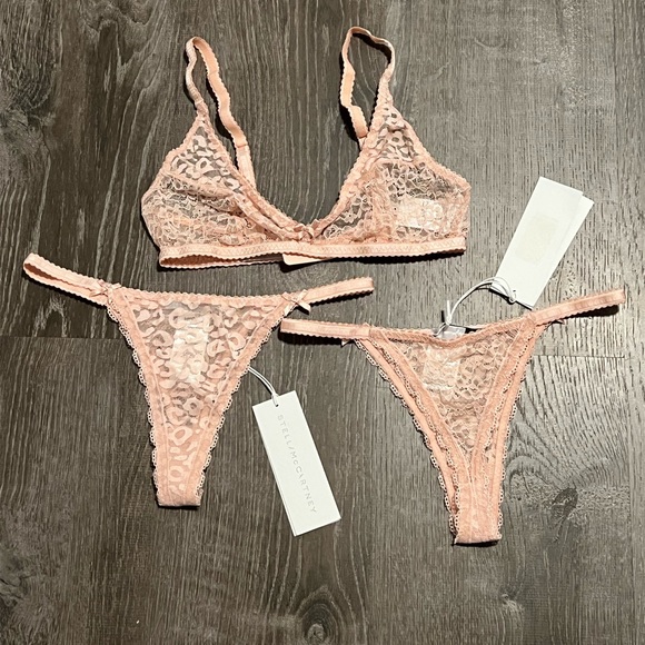 STELLA MCCARTNEY**Ruby Roaring**1 Soft Bra + 1 Thong Sm. SET**$289 - Picture 6 of 7
